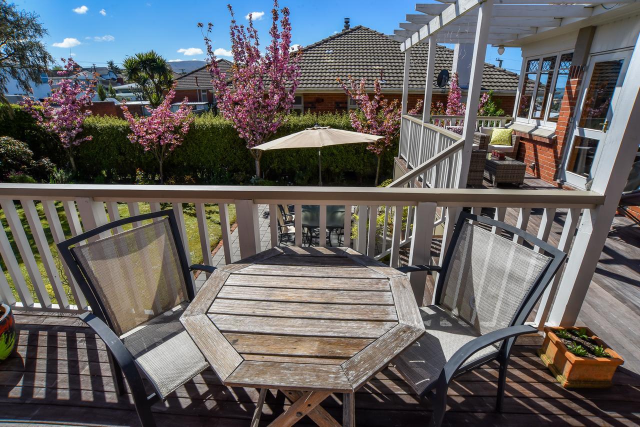 Sunny Mornington 2 Bedroom Guest Suite Dunedin Bagian luar foto