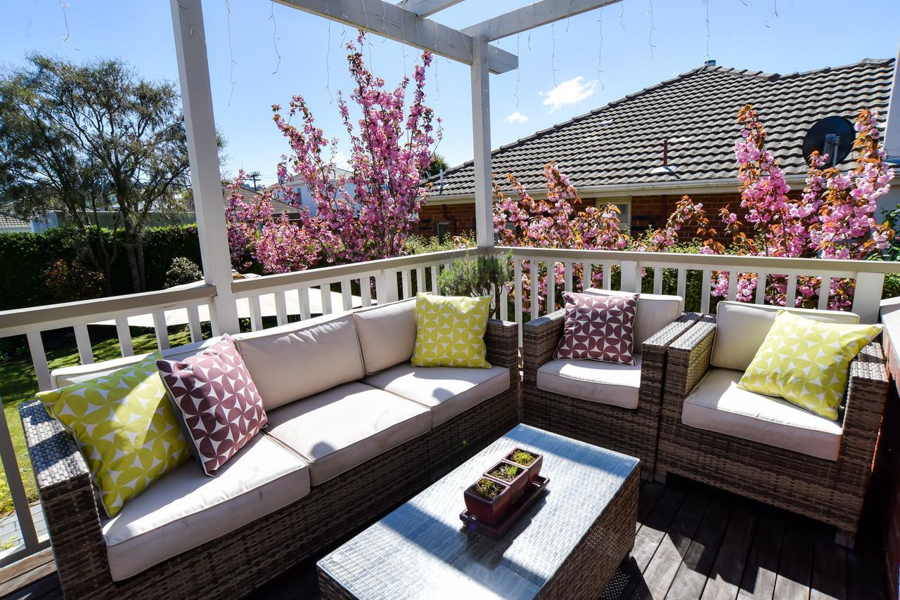 Sunny Mornington 2 Bedroom Guest Suite Dunedin Bagian luar foto